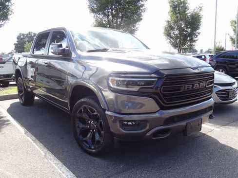 Used 2022 RAM 1500 Limited AWD/4WD image 3