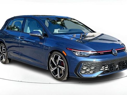 New 2026 Volkswagen GTI SE FWD image 1