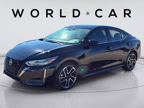 Used 2025 Nissan Sentra SR image 6