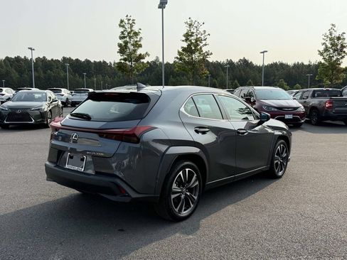 Used 2025 Lexus UX 300h AWD w/ Accessory Package (Z1) image 2