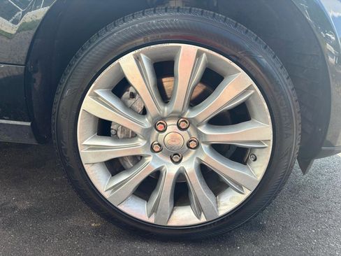 Used 2015 Land Rover Range Rover Supercharged AWD/4WD image 16