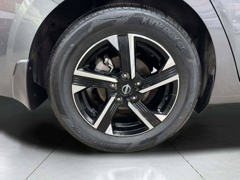 Used 2025 Nissan Sentra SV w/ All-Weather Package FWD image 34