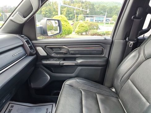 Used 2019 RAM 1500 Limited image 26