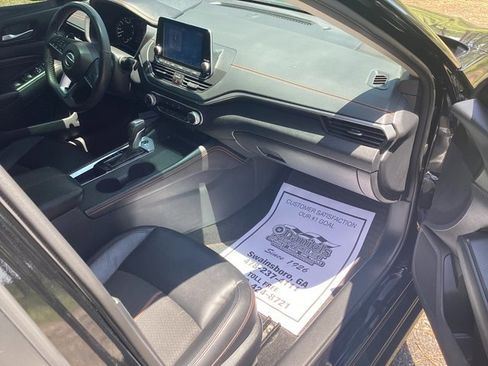 Used 2022 Nissan Altima 2.5 SR image 12