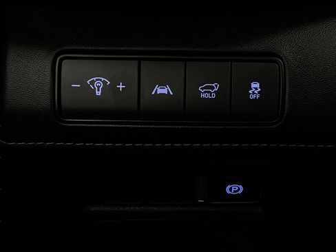 Used 2023 Hyundai Santa Fe SEL w/ Premium Package image 15