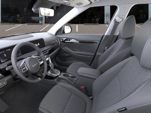 New 2026 Kia Seltos S image 17
