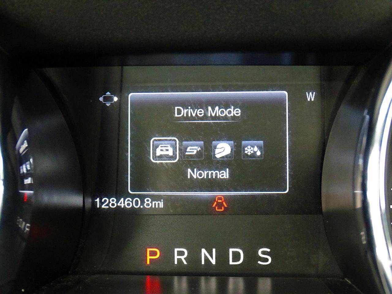 Used 2017 Ford Mustang GT Premium w/ Equipment Group 401A RWD image 36