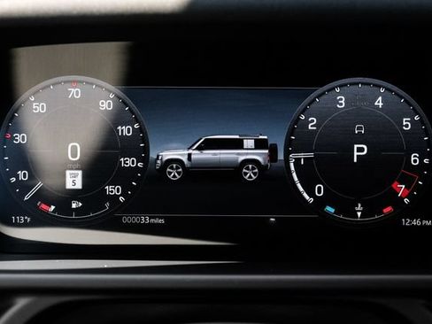 New 2026 Land Rover Defender 110 Trophy Edition AWD/4WD image 22