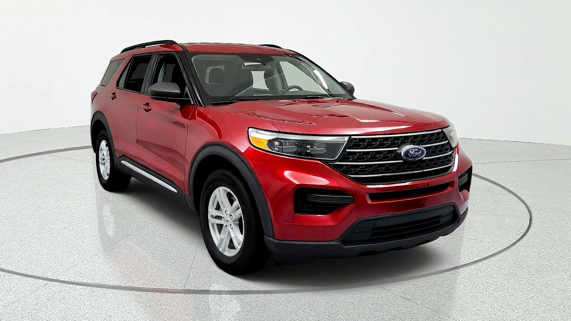 Used 2022 Ford Explorer XLT AWD/4WD image 7