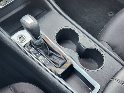 Used 2025 Nissan Altima 2.5 SV image 20