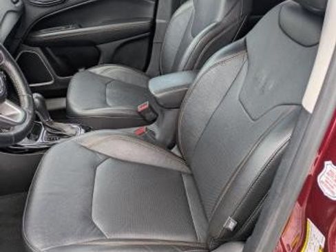 Used 2021 Jeep Compass Limited AWD/4WD image 6