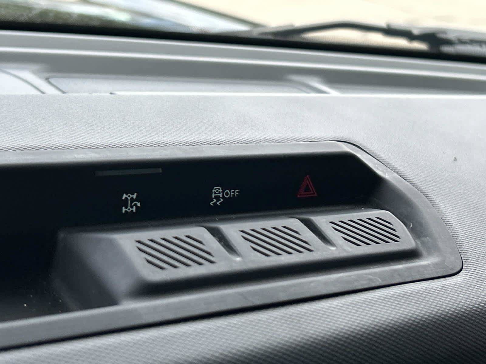 Used 2025 Ford Bronco Big Bend AWD/4WD image 38