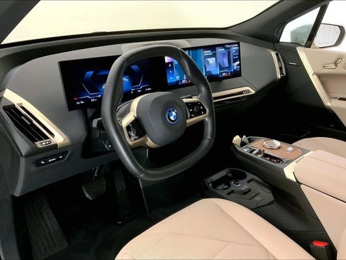 Certified 2023 BMW iX xDrive50 w/ Premium Package AWD/4WD image 21