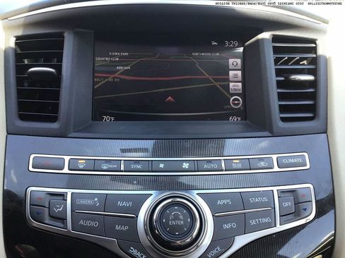 Used 2020 INFINITI QX60 Luxe w/ Essential Package FWD image 15