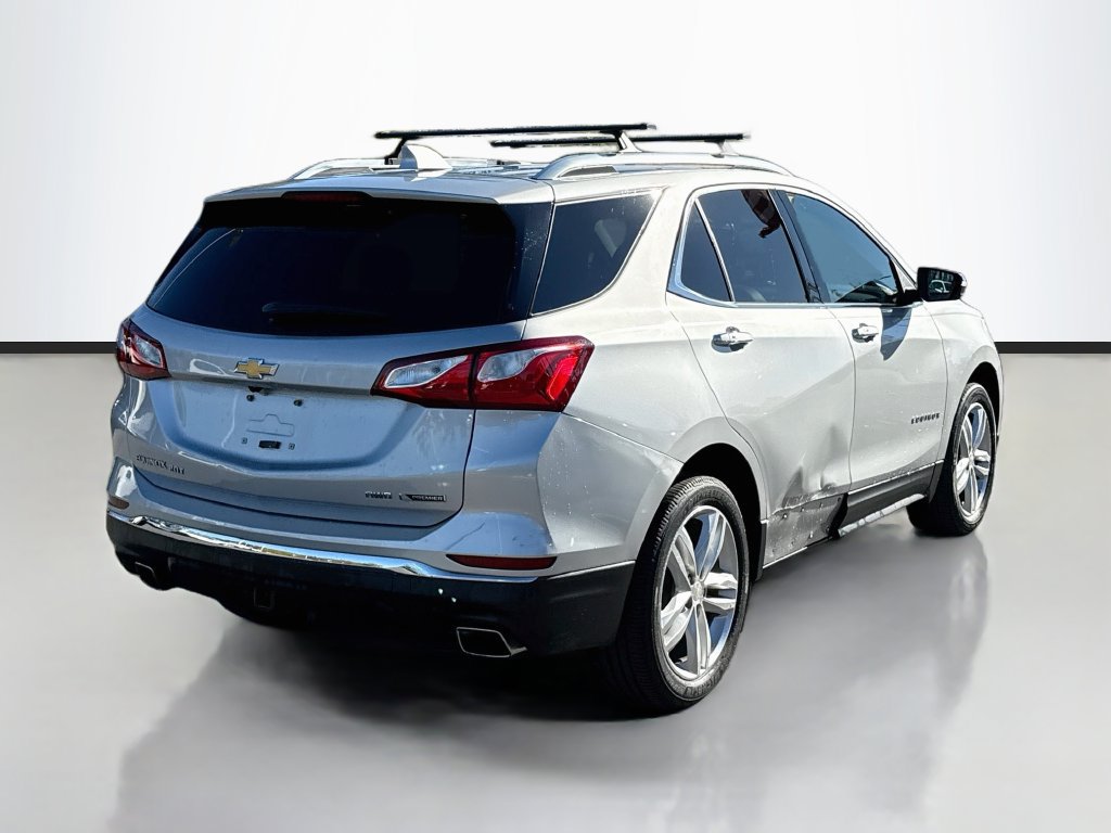 Used 2018 Chevrolet Equinox Premier w/ Infotainment II Package AWD/4WD image 7