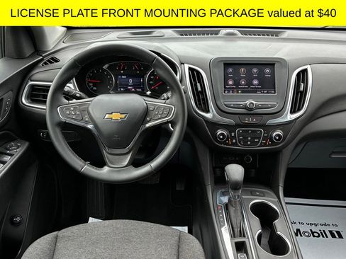 Used 2024 Chevrolet Equinox LT AWD/4WD image 3
