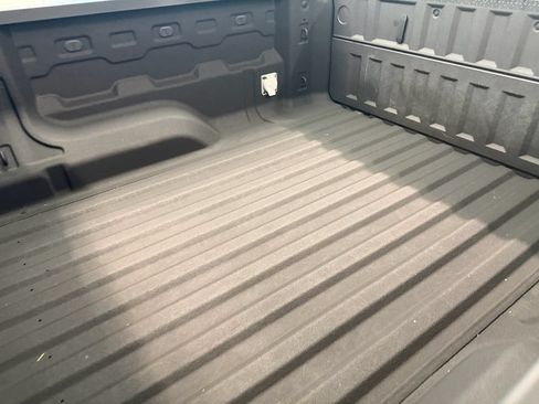 Certified 2023 GMC Canyon AT4X AWD/4WD image 10