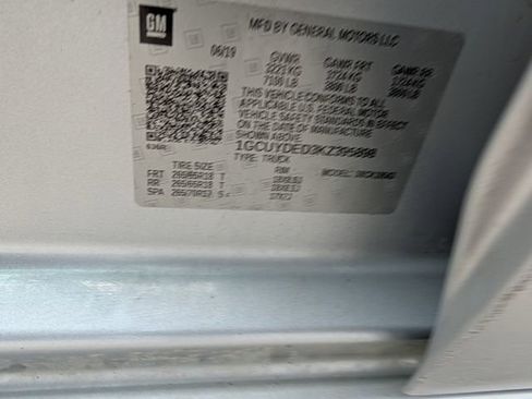 Used 2019 Chevrolet Silverado 1500 LT w/ All-Star Edition image 40