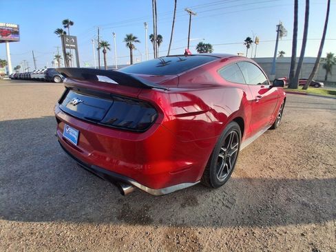 Used 2020 Ford Mustang Premium image 5