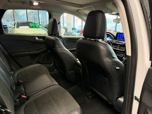 Used 2021 Ford Escape SEL w/ SEL Stealth AWD Package image 24