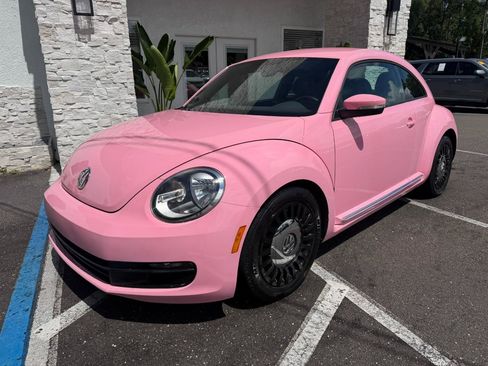 Used 2015 Volkswagen Beetle 1.8T FWD image 3