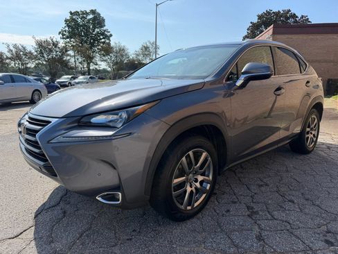 Used 2015 Lexus NX 200t FWD w/ Premium Package image 4