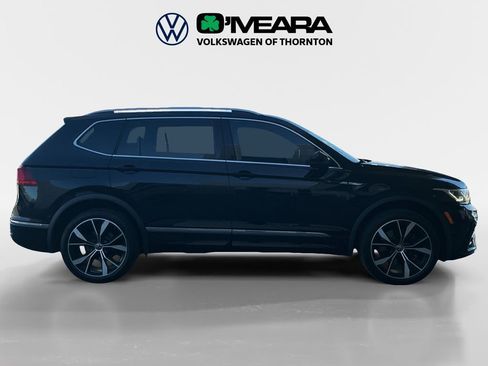 Used 2022 Volkswagen Tiguan SEL R-Line image 6