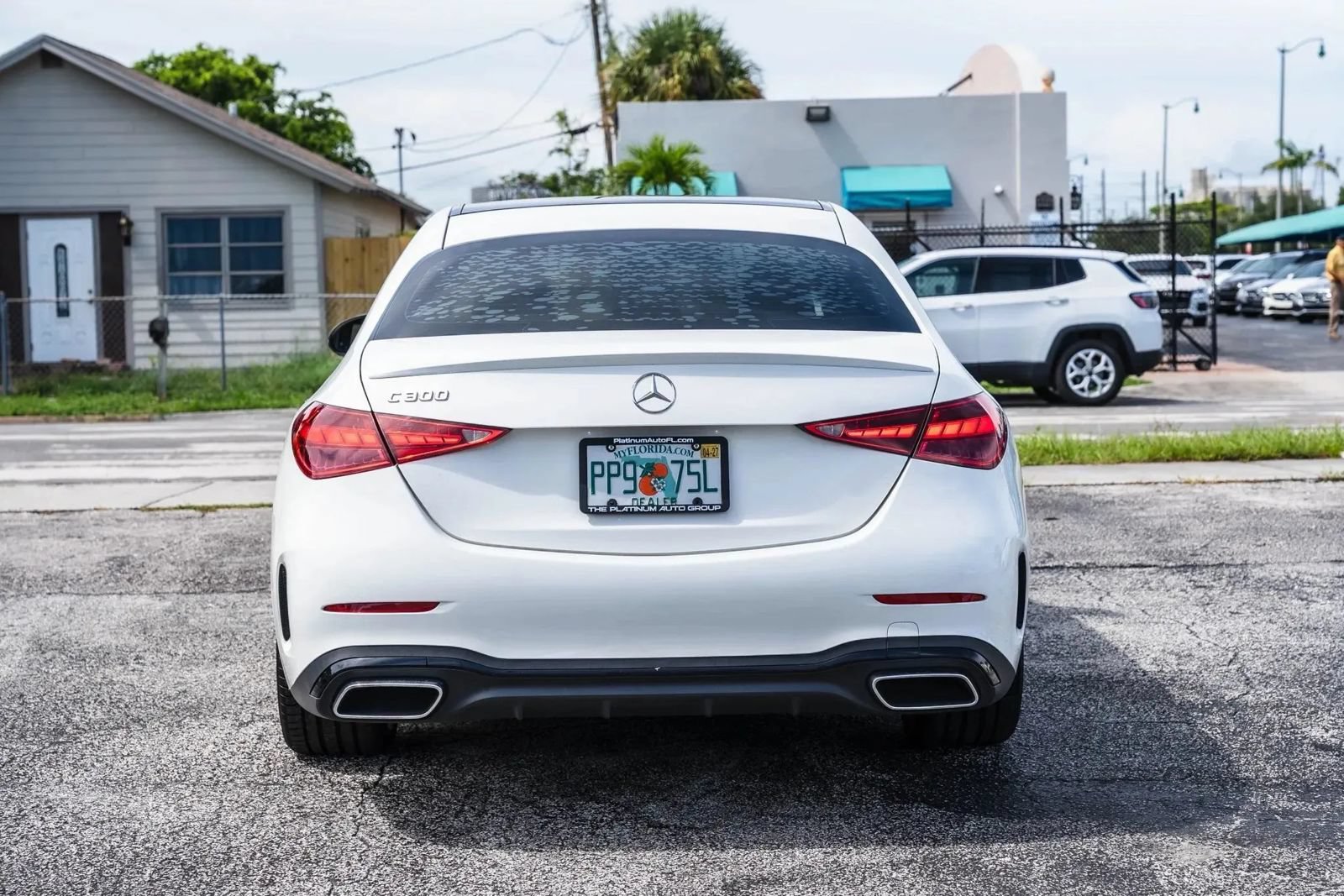 Used 2022 Mercedes-Benz C 300 Sedan image 7