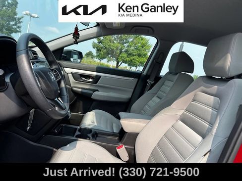 Used 2020 Honda CR-V LX image 11