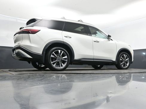 Certified 2022 INFINITI QX60 Luxe w/ Performance Audio Package image 44