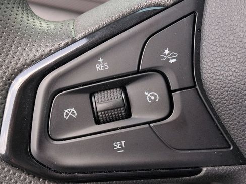 Used 2025 Chevrolet TrailBlazer LT AWD/4WD image 20