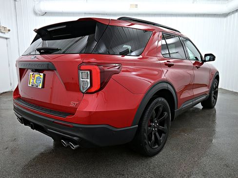 Used 2020 Ford Explorer ST w/ ST Street Pack image 37