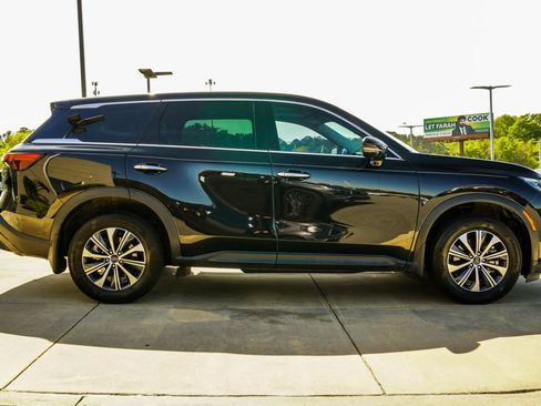 Certified 2023 INFINITI QX60 Pure AWD/4WD image 6