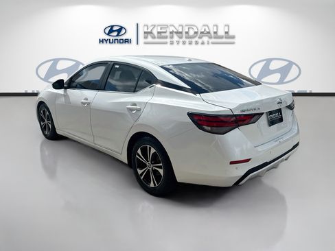 Used 2022 Nissan Sentra SV w/ All-Weather Package FWD image 4