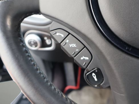 Used 2014 Aston Martin Vanquish Coupe RWD image 22