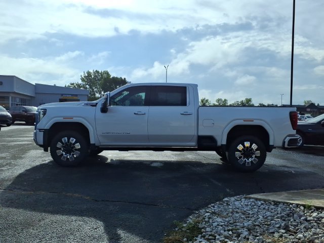 Used 2025 GMC Sierra 2500 Denali w/ Denali Reserve Package AWD/4WD image 4