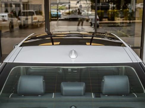 Used 2015 Jaguar XJ L Portfolio image 10