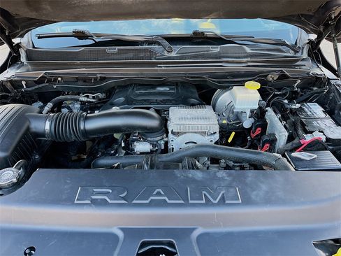 Used 2021 RAM 1500 Big Horn image 29