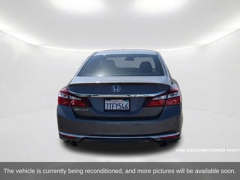 Used 2016 Honda Accord Sport image 7