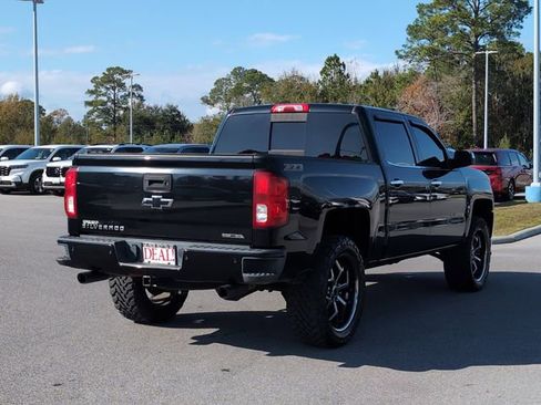 Used 2018 Chevrolet Silverado 1500 LTZ Z71 w/ LTZ Plus Package image 3