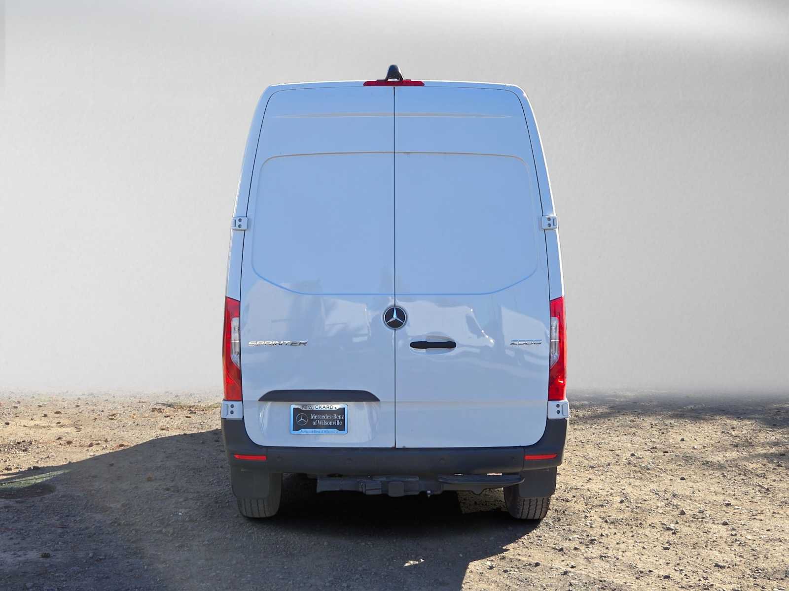 Used 2026 Mercedes-Benz Sprinter 2500 image 4