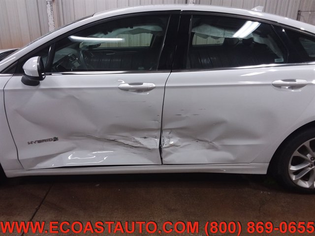 Used 2019 Ford Fusion SE FWD image 15