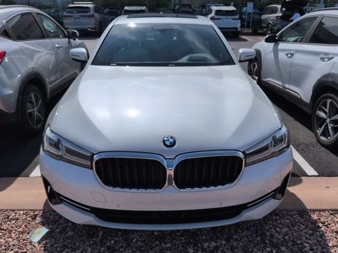 Used 2023 BMW 530i w/ Premium Package RWD image 2