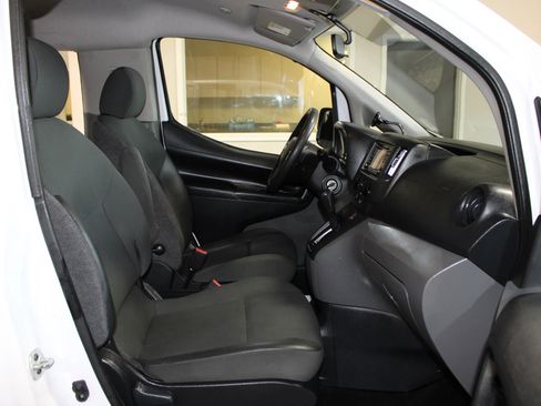 Used 2019 Nissan NV200 S w/ Cruise Control Package FWD image 21