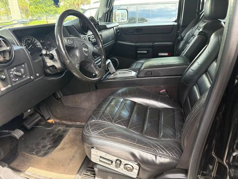 Used 2005 HUMMER H2 w/ Preferred Equipment Group AWD/4WD image 5