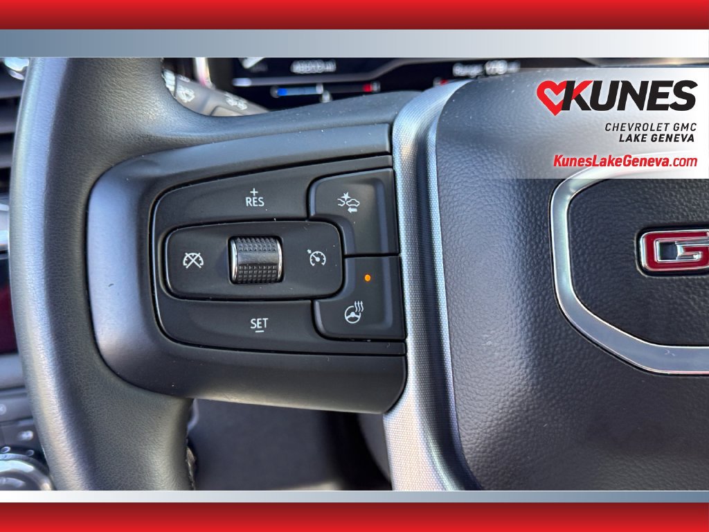 Used 2025 GMC Sierra 1500 SLT AWD/4WD image 14