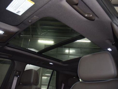 Used 2024 GMC Yukon Denali image 53