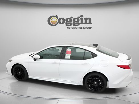 New 2026 Toyota Camry XSE FWD image 7