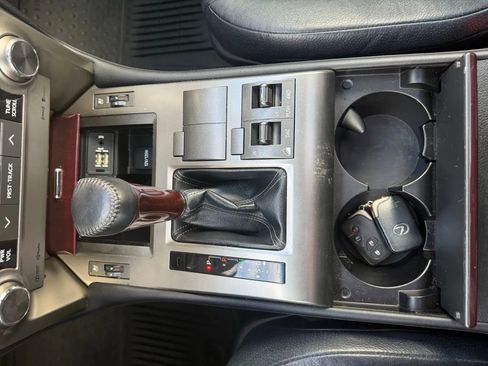 Used 2015 Lexus GX 460 image 26