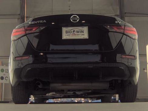 Used 2021 Nissan Sentra SV image 5